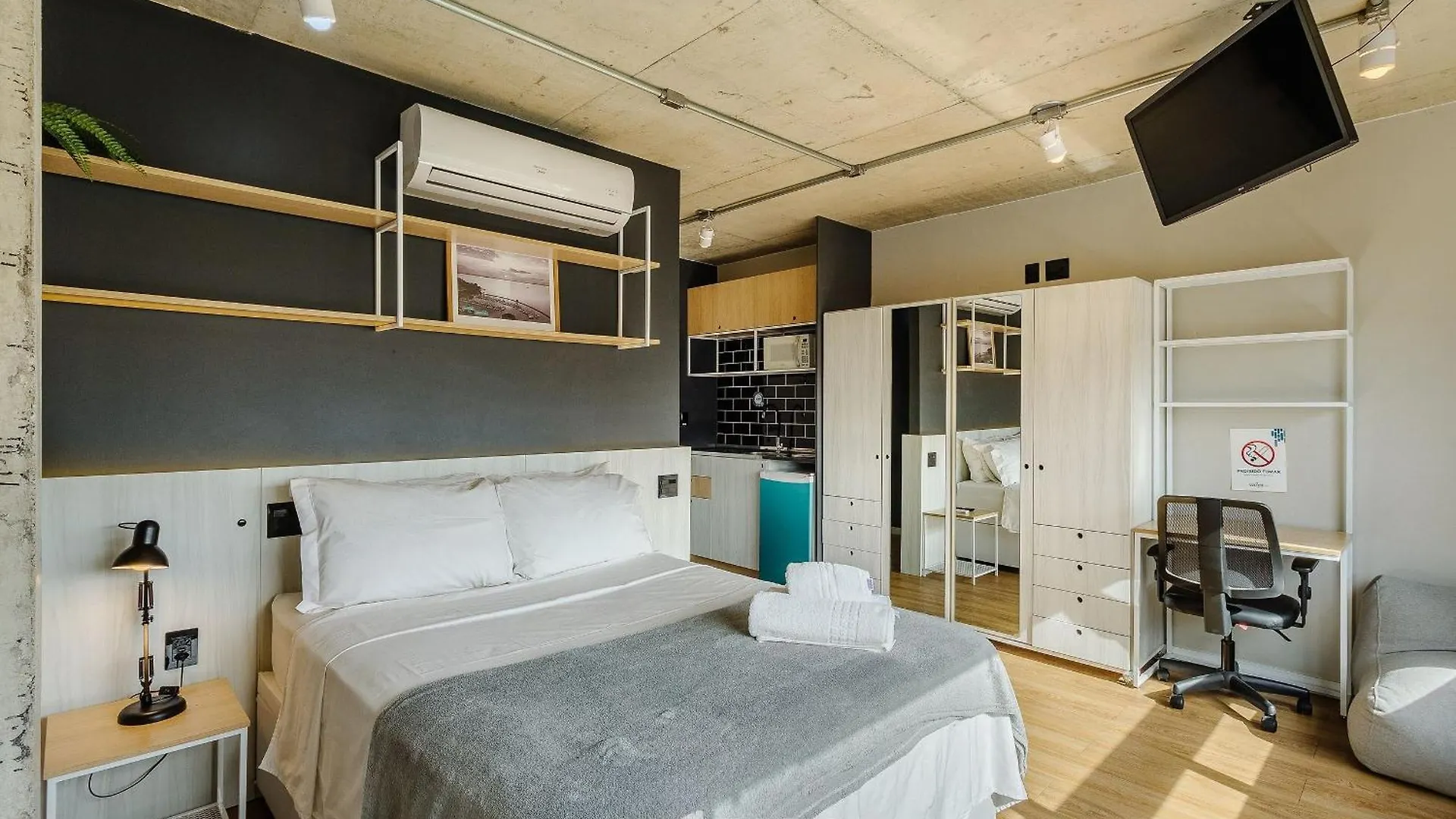 Apartment Nbl - Apartamentos No Centro De Porto Alegre